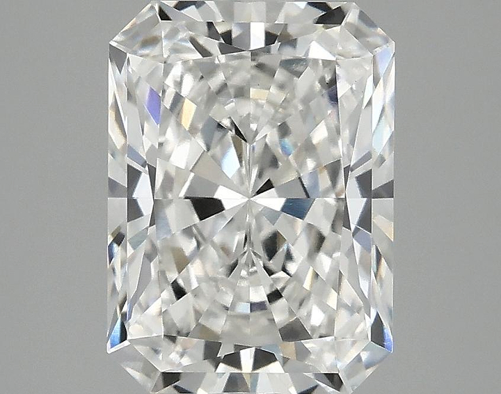 2.9 Carat Radiant Shaped Excellent Cut VS1 IGI Certified Lab Grown Diamond