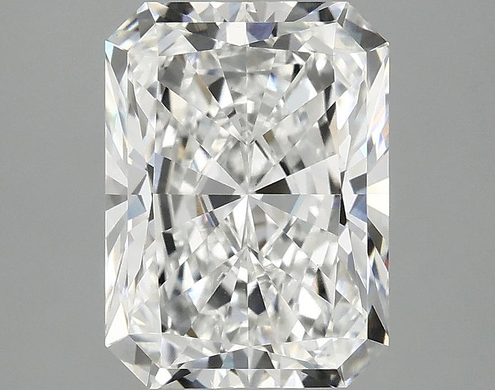 3.06 Carat Radiant Shaped Excellent Cut VS1 IGI Certified Lab Grown Diamond