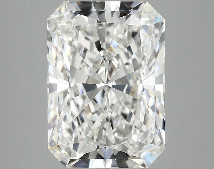 4.06 Carat Radiant Shaped Ideal Cut VVS2 IGI Certified Lab Grown Diamond