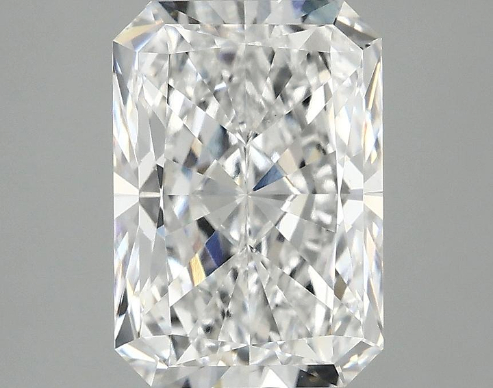 2.91 Carat Radiant Shaped Very Good Cut VS1 IGI Certified Lab Grown Diamond