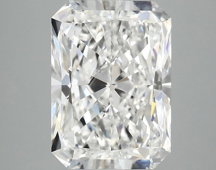 3.8 Carat Radiant Shaped Ideal Cut VS1 IGI Certified Lab Grown Diamond