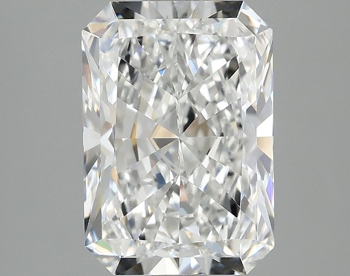 3.01 Carat Radiant Shaped Ideal Cut VVS2 IGI Certified Lab Grown Diamond