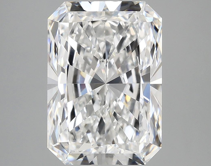 4.38 Carat Radiant Shaped Ideal Cut VVS2 IGI Certified Lab Grown Diamond