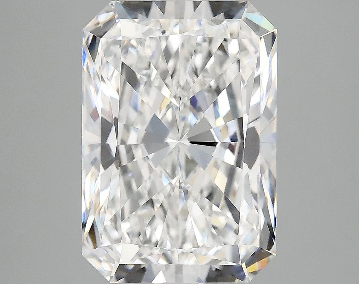 4.05 Carat Radiant Shaped Ideal Cut VVS2 IGI Certified Lab Grown Diamond