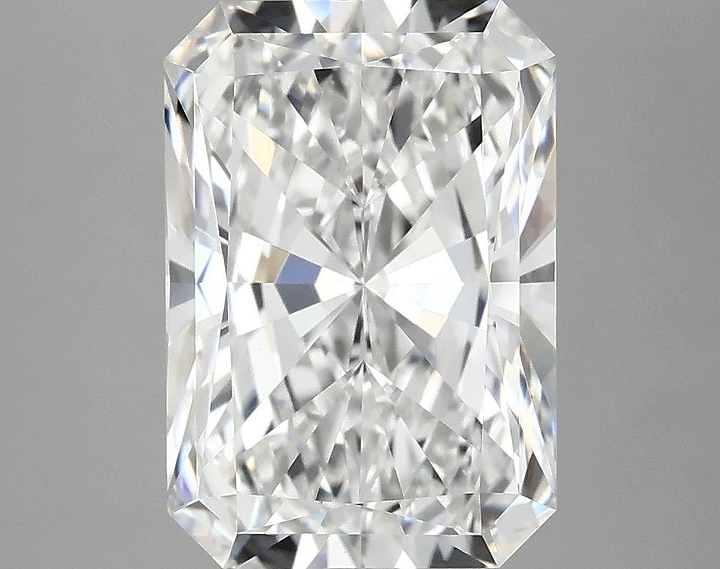 4.17 Carat Radiant Shaped Ideal Cut VVS2 IGI Certified Lab Grown Diamond