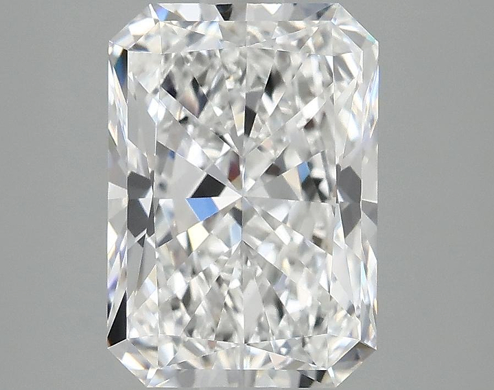 3.05 Carat Radiant Shaped Ideal Cut VVS2 IGI Certified Lab Grown Diamond