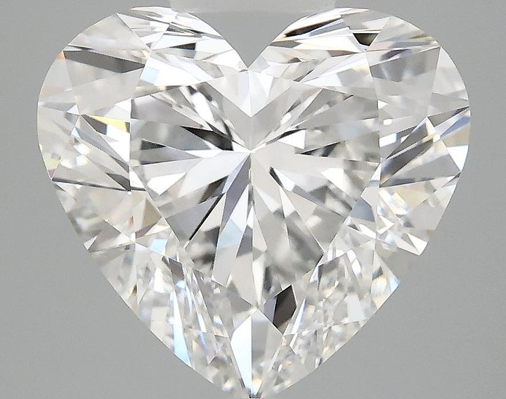 4.03 Carat Heart Shaped Ideal Cut VVS2 IGI Certified Lab Grown Diamond
