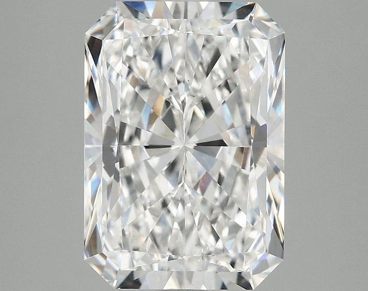 4.16 Carat Radiant Shaped Ideal Cut VS1 IGI Certified Lab Grown Diamond