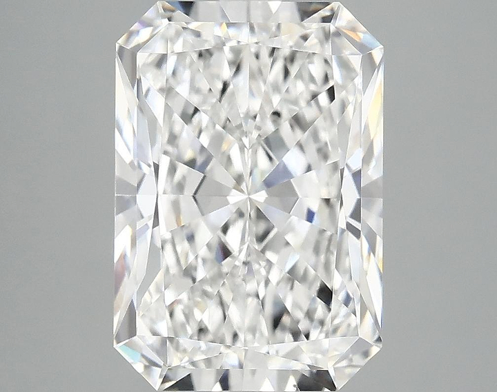 4.11 Carat Radiant Shaped Ideal Cut VS1 IGI Certified Lab Grown Diamond