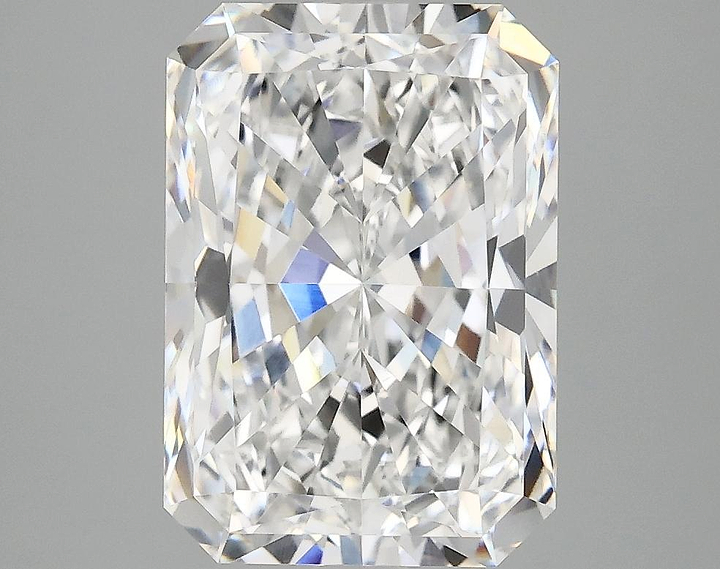 4.06 Carat Radiant Shaped Ideal Cut VVS2 IGI Certified Lab Grown Diamond