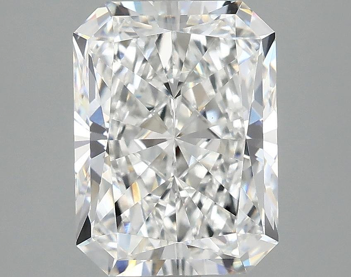 3.01 Carat Radiant Shaped Excellent Cut VS1 IGI Certified Lab Grown Diamond