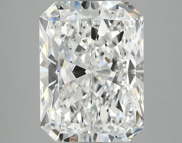 4.02 Carat Radiant Shaped Excellent Cut VS1 IGI Certified Lab Grown Diamond