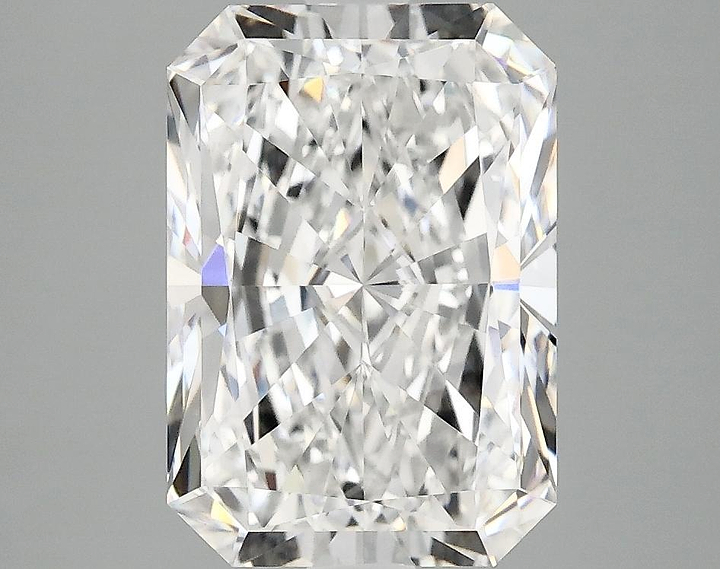 3.59 Carat Radiant Shaped Ideal Cut VVS2 IGI Certified Lab Grown Diamond