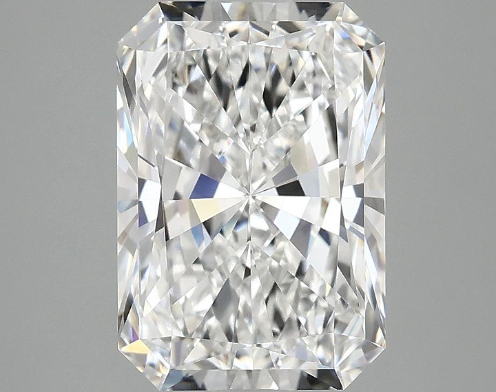 3.05 Carat Radiant Shaped Ideal Cut VVS2 IGI Certified Lab Grown Diamond