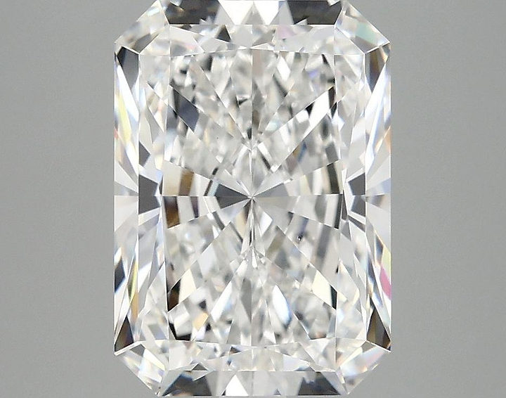4.07 Carat Radiant Shaped Ideal Cut VVS2 IGI Certified Lab Grown Diamond