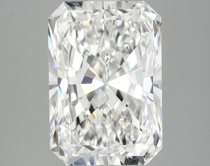 4.05 Carat Radiant Shaped Ideal Cut VS1 IGI Certified Lab Grown Diamond