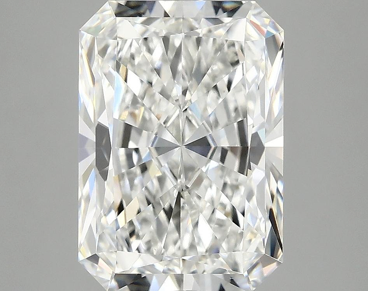 4.07 Carat Radiant Shaped Ideal Cut VVS2 IGI Certified Lab Grown Diamond