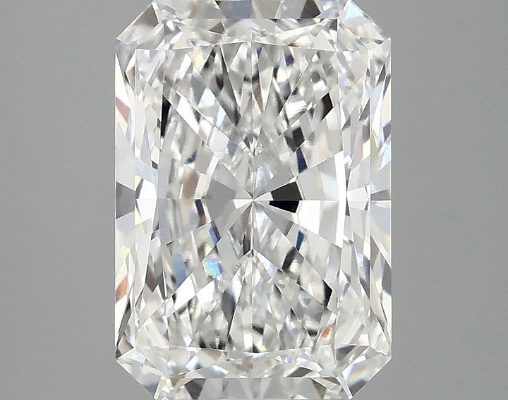 3.05 Carat Radiant Shaped Ideal Cut VS1 IGI Certified Lab Grown Diamond