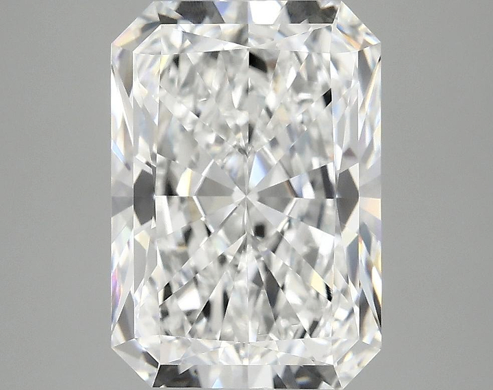 4.07 Carat Radiant Shaped Ideal Cut VVS2 IGI Certified Lab Grown Diamond
