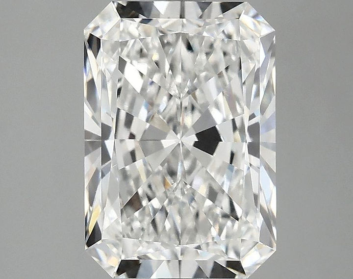 3.09 Carat Radiant Shaped Ideal Cut VVS2 IGI Certified Lab Grown Diamond