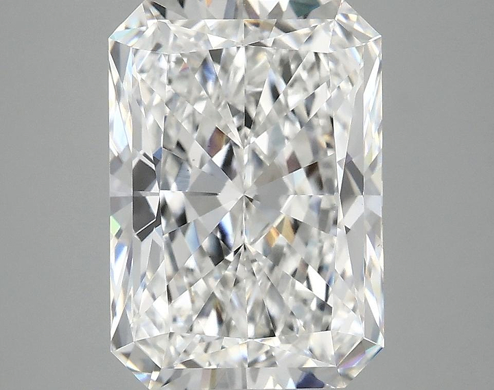 4.07 Carat Radiant Shaped Ideal Cut VVS2 IGI Certified Lab Grown Diamond