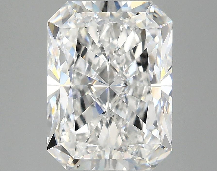 3.04 Carat Radiant Shaped Excellent Cut VS1 IGI Certified Lab Grown Diamond