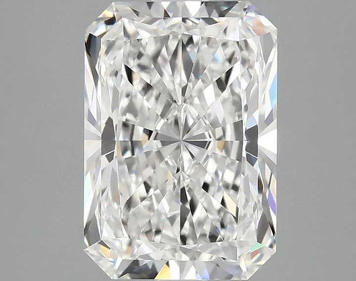 3.04 Carat Radiant Shaped Ideal Cut VVS2 IGI Certified Lab Grown Diamond