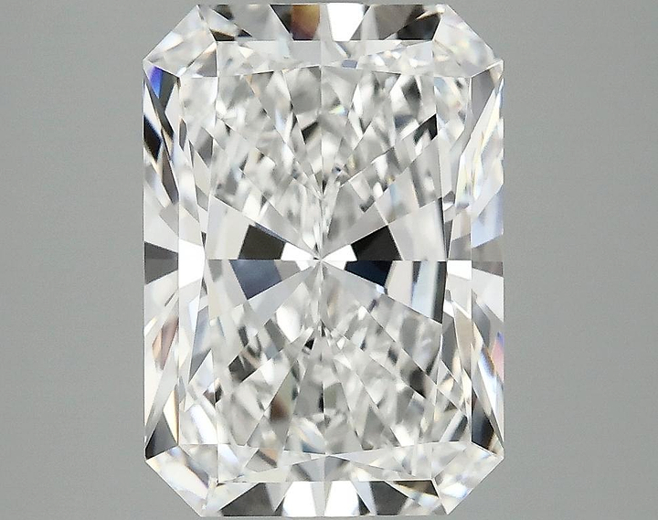 4.03 Carat Radiant Shaped Ideal Cut VVS2 IGI Certified Lab Grown Diamond