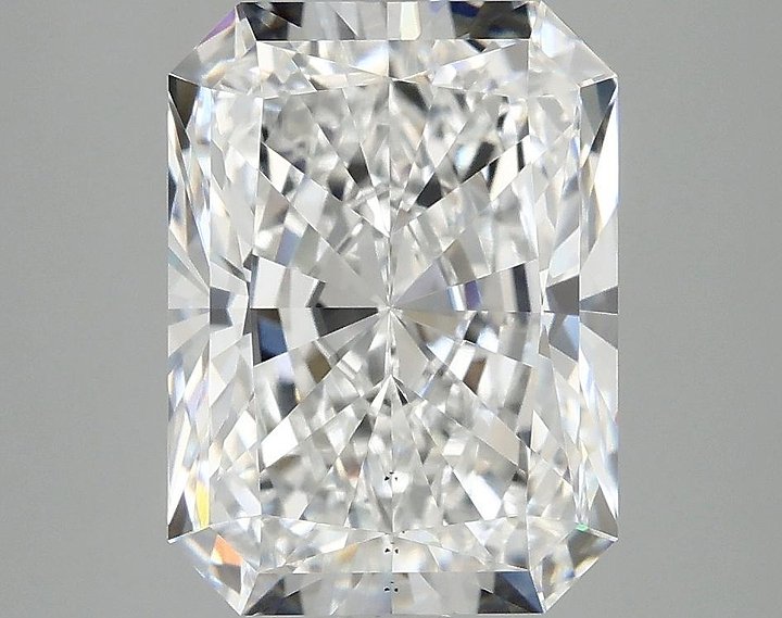 4.08 Carat Radiant Shaped Excellent Cut VS2 IGI Certified Lab Grown Diamond