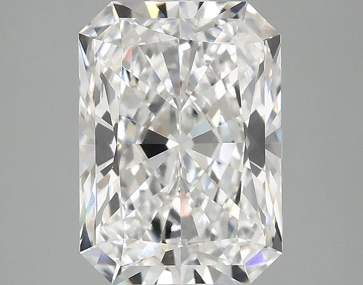 3.03 Carat Radiant Shaped Ideal Cut VVS2 IGI Certified Lab Grown Diamond
