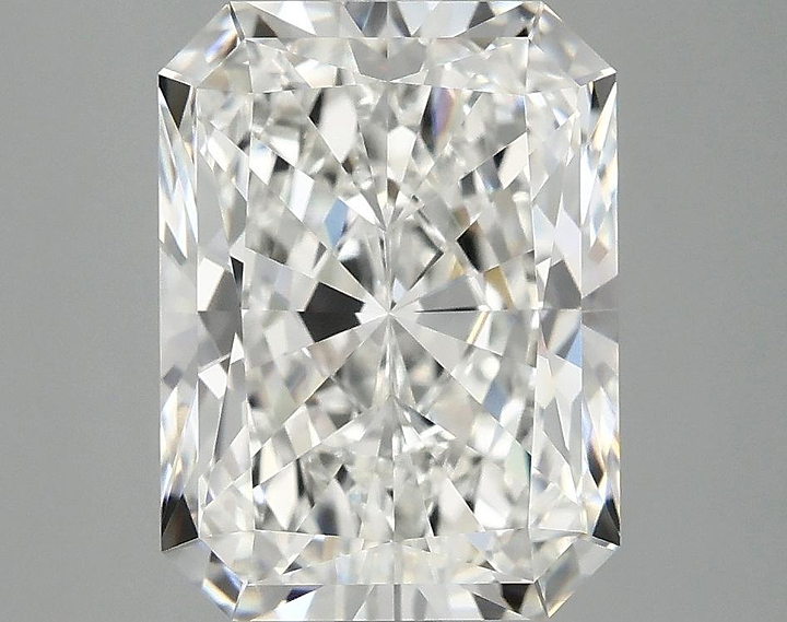 4.08 Carat Radiant Shaped Excellent Cut VVS2 IGI Certified Lab Grown Diamond