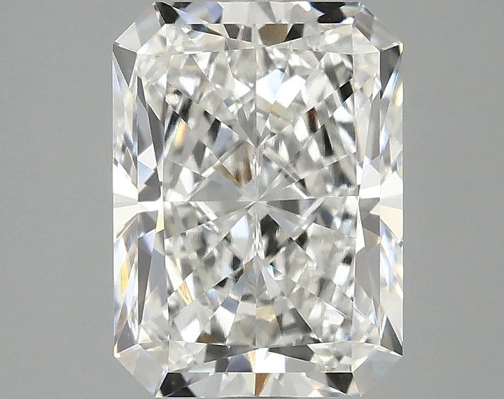 2.84 Carat Radiant Shaped Excellent Cut VVS2 IGI Certified Lab Grown Diamond