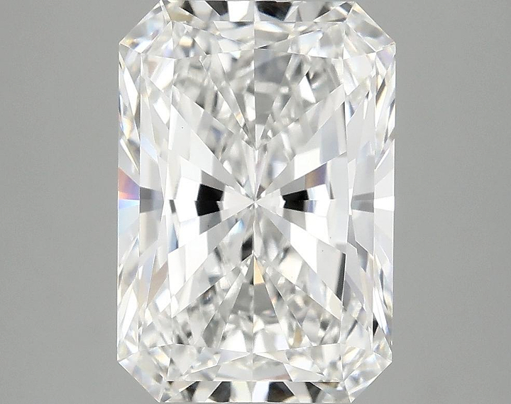 3.94 Carat Radiant Shaped Ideal Cut VS1 IGI Certified Lab Grown Diamond
