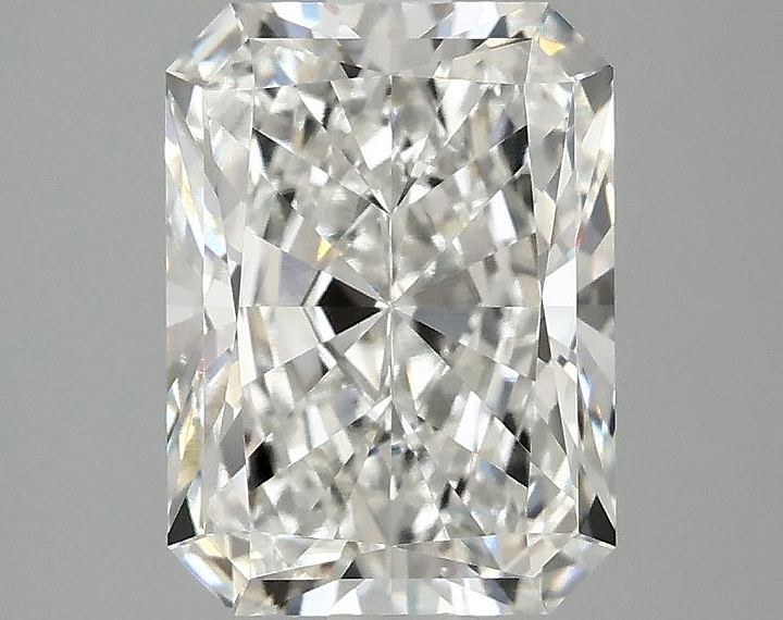 2.97 Carat Radiant Shaped Excellent Cut VVS2 IGI Certified Lab Grown Diamond