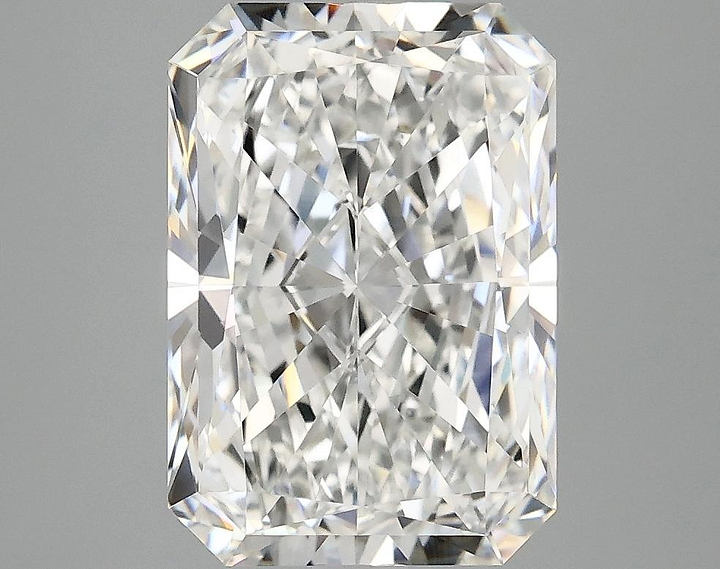 3.95 Carat Radiant Shaped Ideal Cut VVS2 IGI Certified Lab Grown Diamond