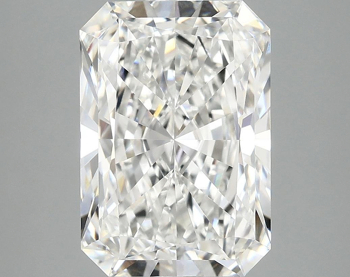 4.1 Carat Radiant Shaped Ideal Cut VVS2 IGI Certified Lab Grown Diamond