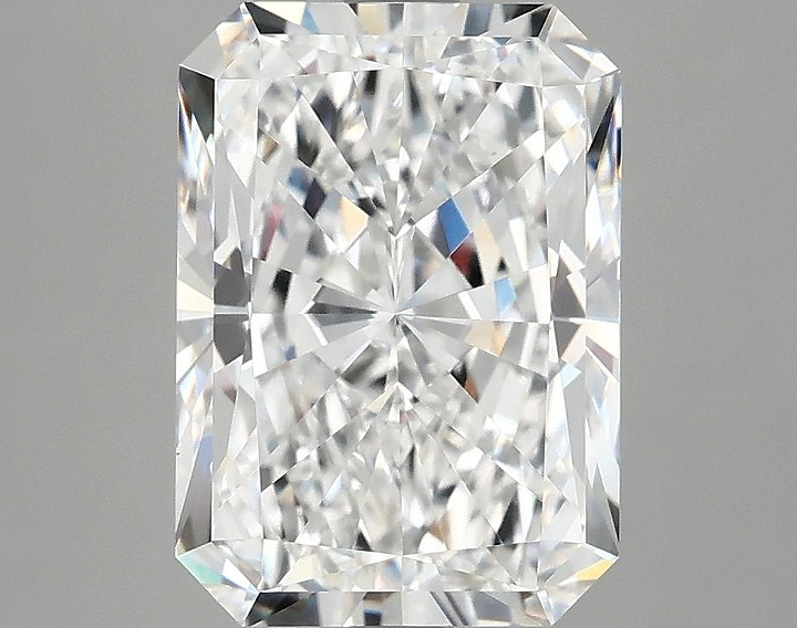3.97 Carat Radiant Shaped Ideal Cut VVS2 IGI Certified Lab Grown Diamond