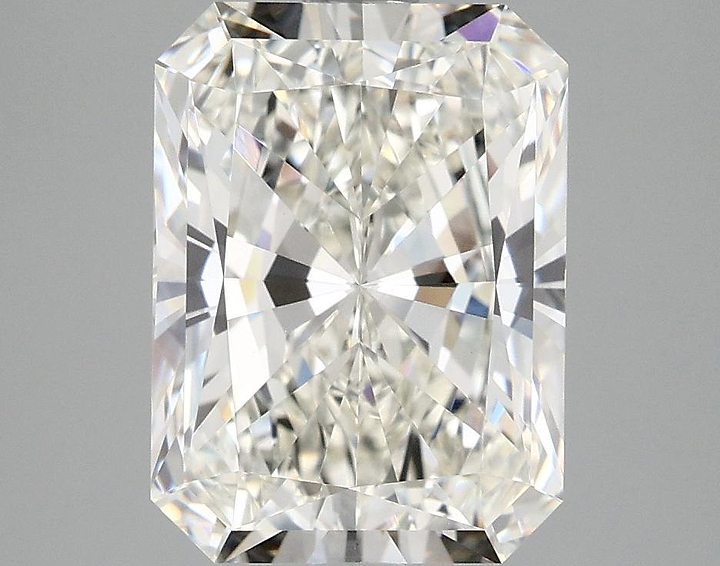 4.06 Carat Radiant Shaped Excellent Cut VVS2 IGI Certified Lab Grown Diamond