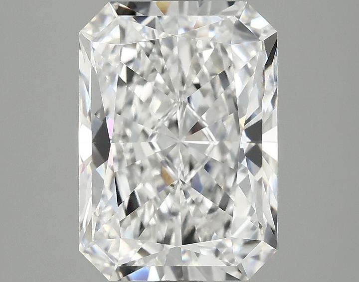4.02 Carat Radiant Shaped Ideal Cut VS1 IGI Certified Lab Grown Diamond