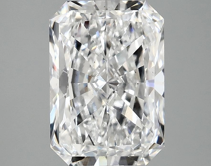 2.97 Carat Radiant Shaped Ideal Cut VS2 IGI Certified Lab Grown Diamond
