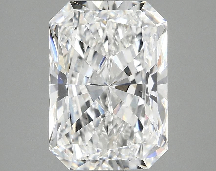 2.98 Carat Radiant Shaped Ideal Cut VS2 IGI Certified Lab Grown Diamond