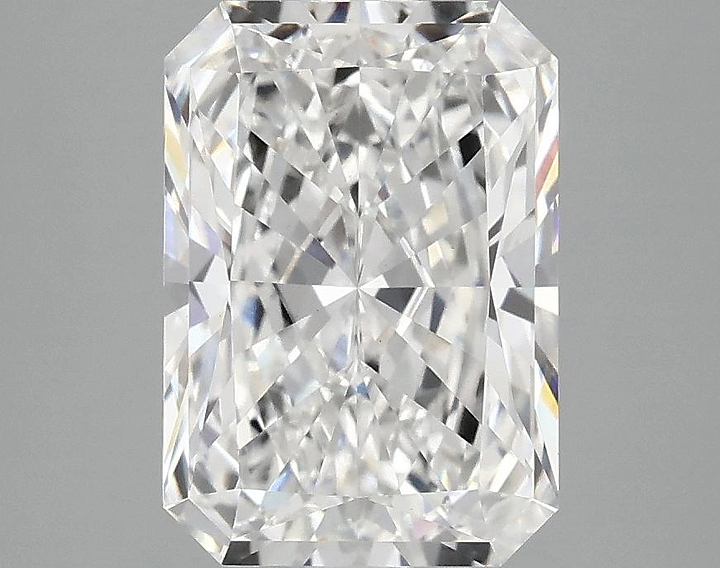 3.0 Carat Radiant Shaped Ideal Cut VS1 IGI Certified Lab Grown Diamond