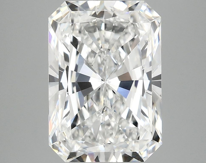 4.07 Carat Radiant Shaped Ideal Cut VVS2 IGI Certified Lab Grown Diamond