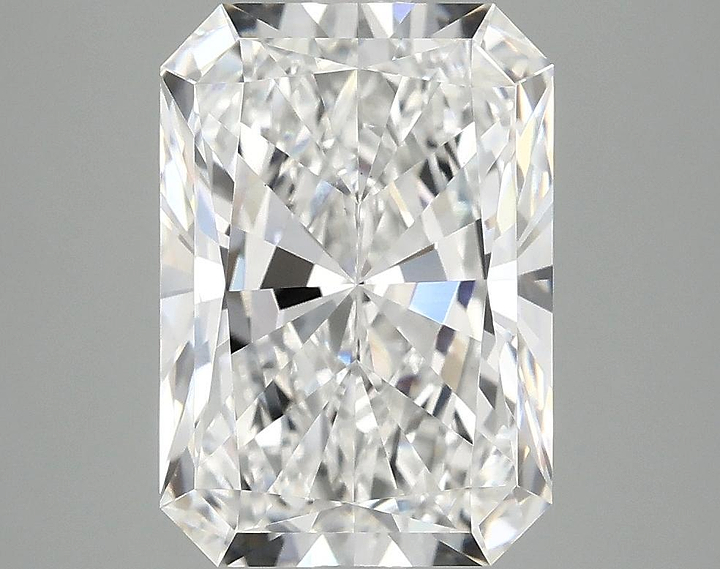 3.86 Carat Radiant Shaped Ideal Cut VS1 IGI Certified Lab Grown Diamond