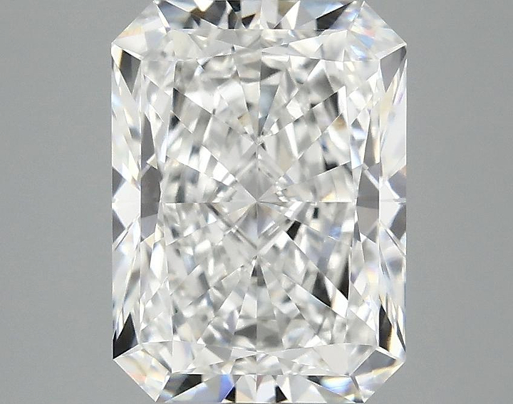 3.03 Carat Radiant Shaped Excellent Cut VVS2 IGI Certified Lab Grown Diamond