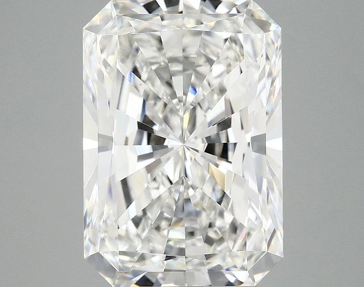 5.09 Carat Radiant Shaped Ideal Cut VS1 IGI Certified Lab Grown Diamond