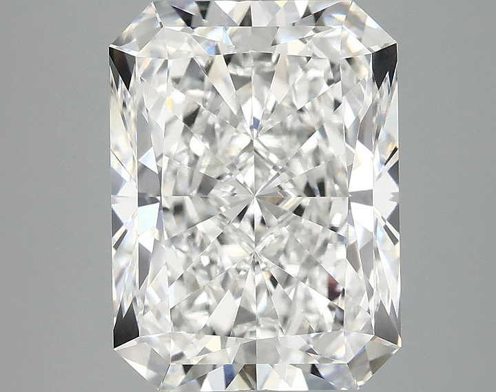 4.73 Carat Radiant Shaped Excellent Cut VS1 IGI Certified Lab Grown Diamond