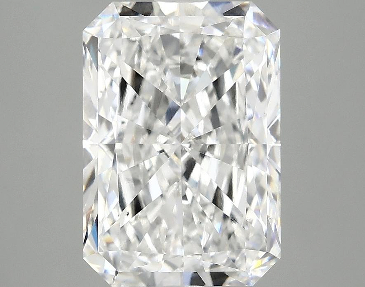 3.0 Carat Radiant Shaped Ideal Cut VS2 IGI Certified Lab Grown Diamond