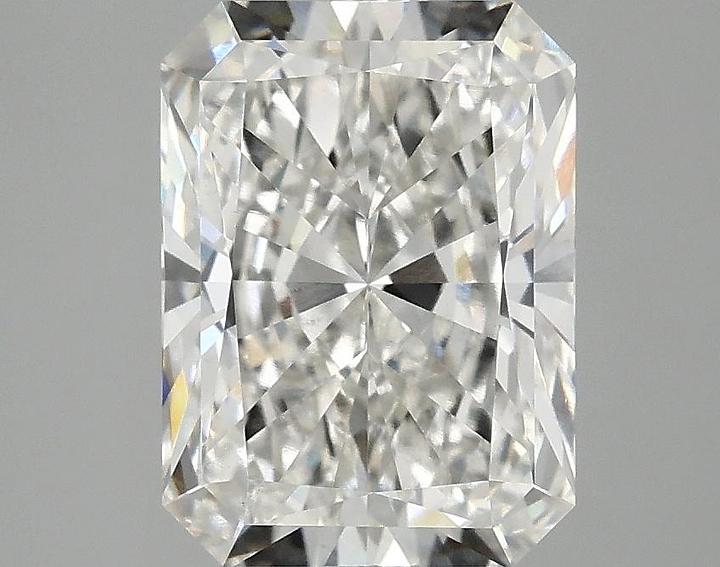 3.1 Carat Radiant Shaped Excellent Cut VS2 IGI Certified Lab Grown Diamond