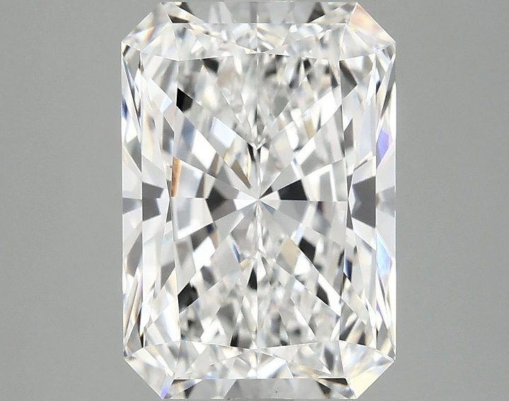 4.1 Carat Radiant Shaped Ideal Cut VVS2 IGI Certified Lab Grown Diamond
